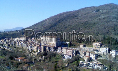 Appartamento a Genazzano (RM)