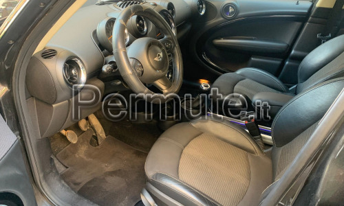 MINI COUNTRYMAN BENZINA